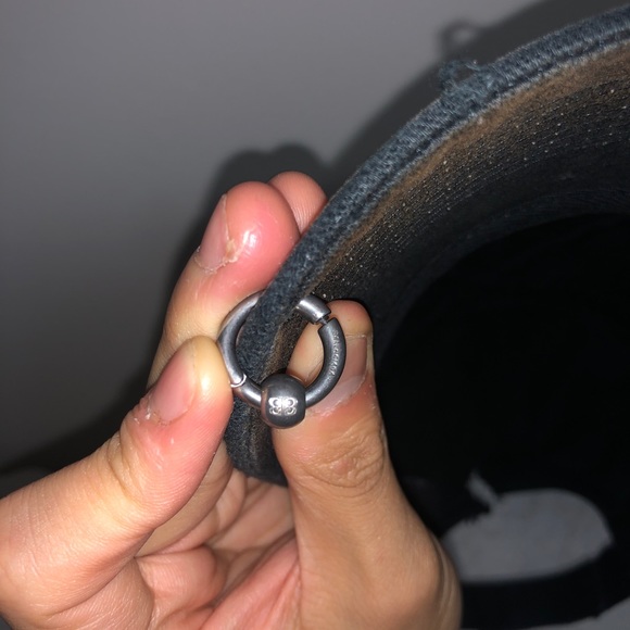 Balenciaga destroyed cap - Picture 3 of 4